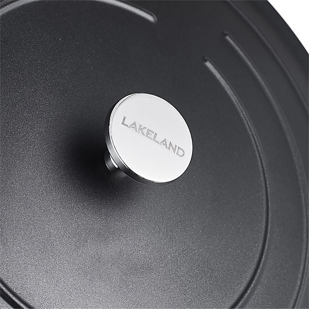 Lakeland Cast Aluminium Shallow Casserole 4 Litre