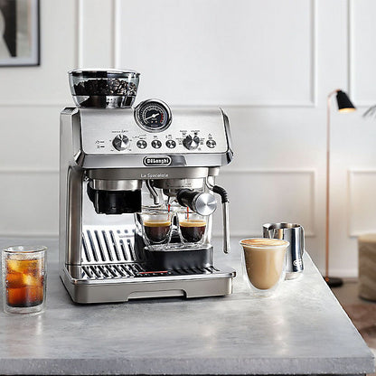 De’Longhi Specialista Arte Evo Bean-to-Cup Coffee Machine with Cold Brew EC9255.M